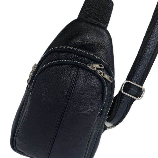 Sling-Bag aus echtem Leder...Stil trifft Funktionalität...unsere Lieblingstasche in dunkelblau