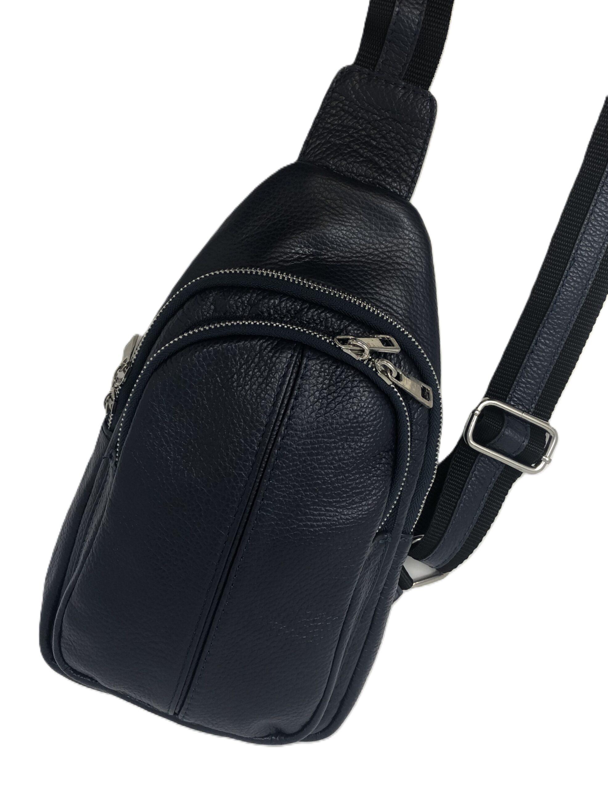 Sling-Bag aus echtem Leder…Stil trifft Funktionalität…unsere Lieblingstasche in dunkelblau